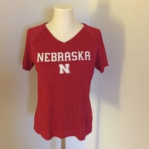 Husker tee